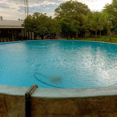 Khoi-Khoi Guesthouse Otavi Экстерьер фото