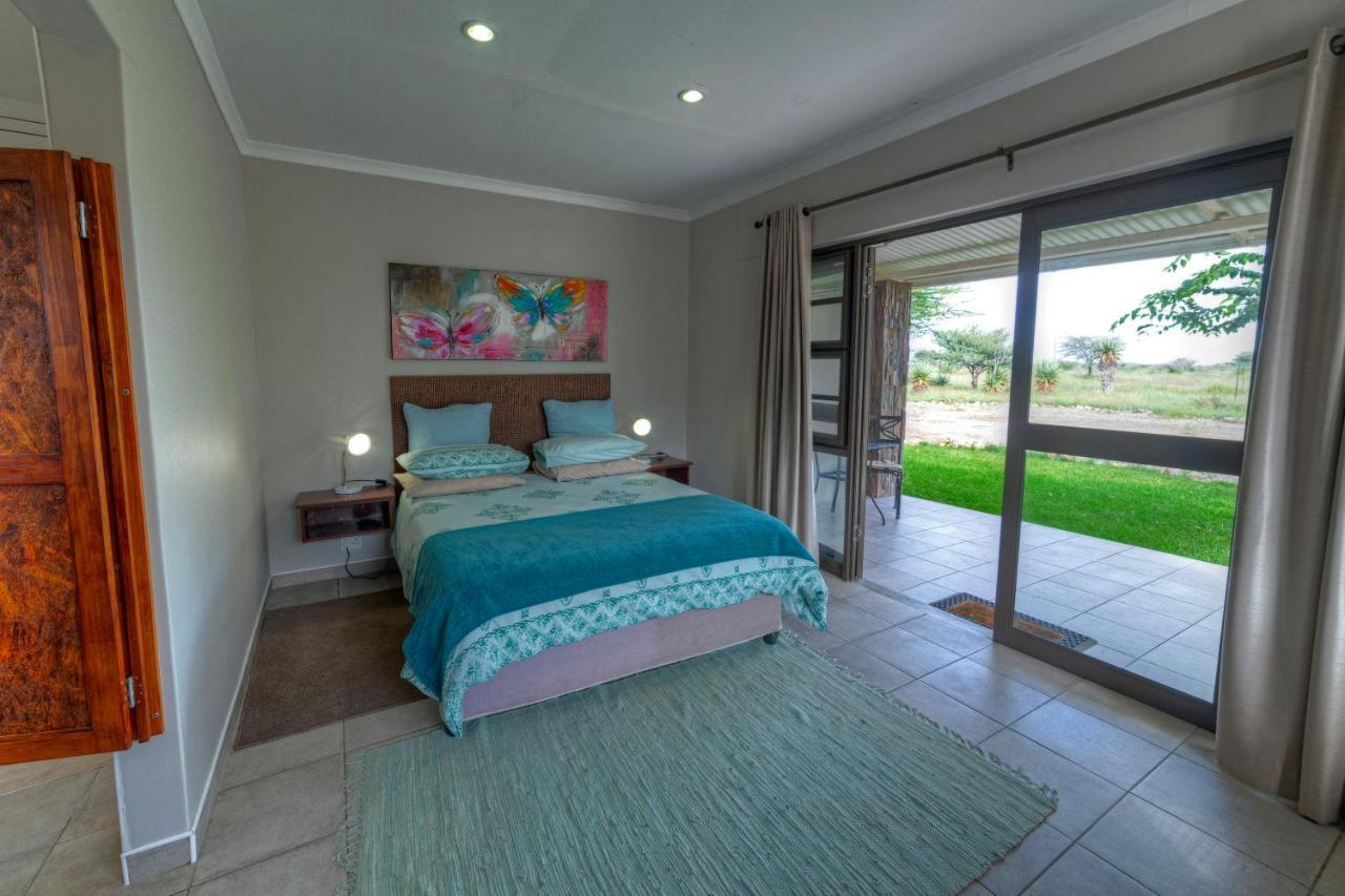 Khoi-Khoi Guesthouse Otavi Экстерьер фото